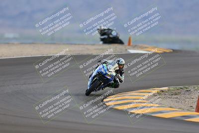 media/Sep-24-2022-CVMA (Sat) [[a45f954247]]/Race 15 500 Supersport-350 Supersport/